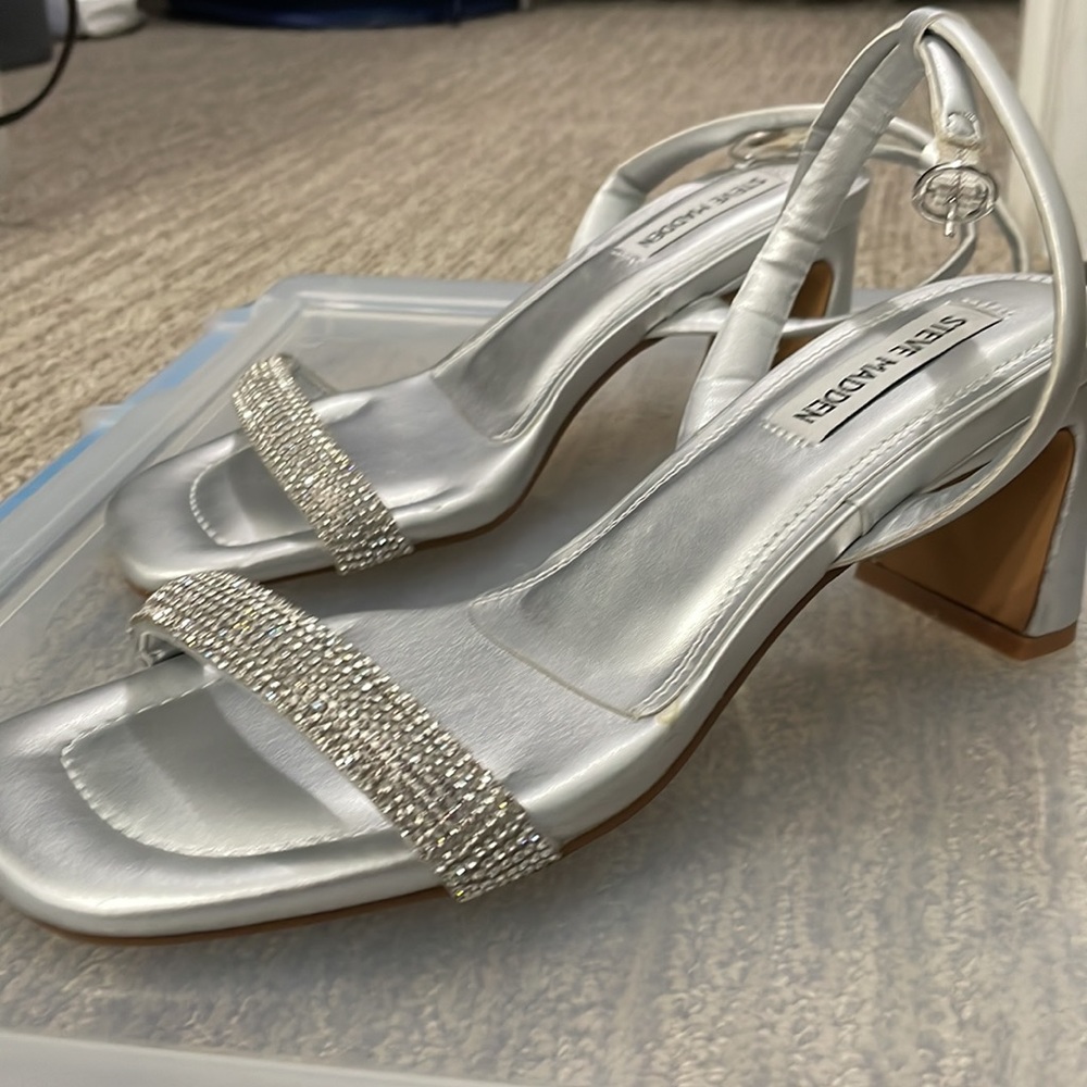 Sliver heels - Picture 2 of 4